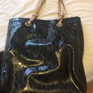 MK - tote bag, handles on top - little worn